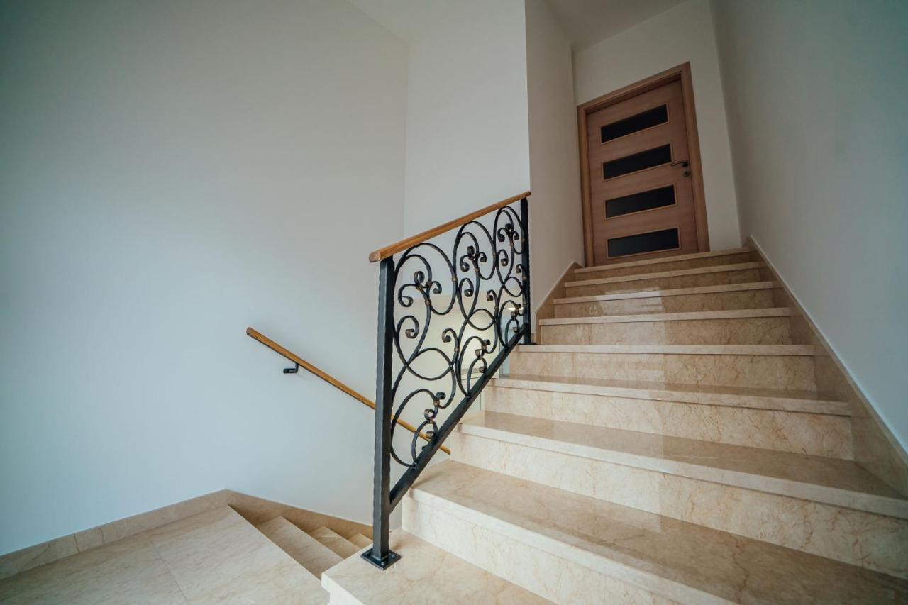 Apartman Mlikota Zagvozd Esterno foto